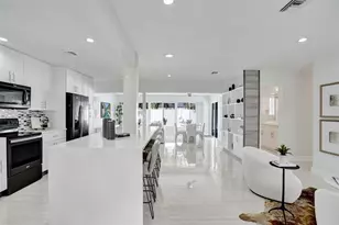 2129 NE 62nd St, Fort Lauderdale, FL 33308 - Photo 22