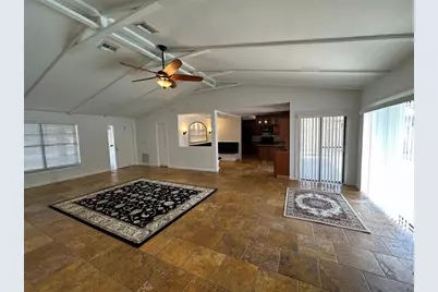 364 NW 107th Ter, Coral Springs, FL 33071 - Photo 10