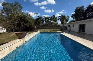 4021 SW 1st St, Plantation, FL 33317 - Photo 4