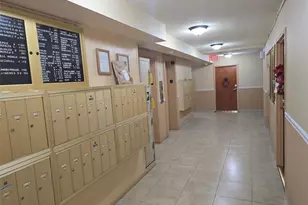 5033 NW 7th St, Miami, FL 33126 - Photo 6