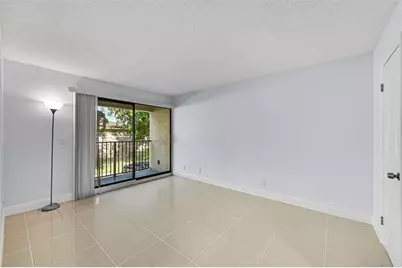 10001 W Atlantic Blvd, Unit #221, Coral Springs, FL 33071 - Photo 12
