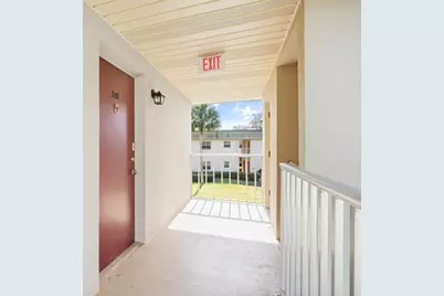 40  Vista Gardens Trl, Unit #201, Vero Beach, FL 32962 - Photo 44