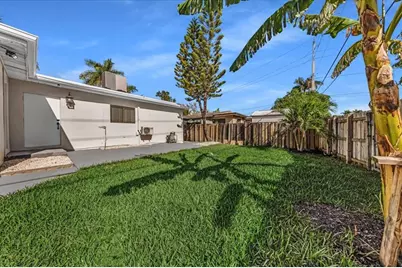 1004  Johnson St, Hollywood, FL 33019 - Photo 40