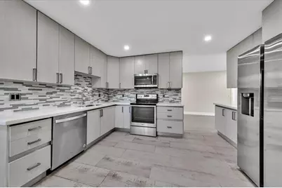 1004  Johnson St, Hollywood, FL 33019 - Photo 14