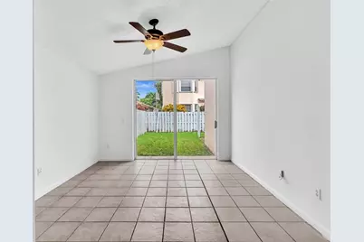 15817  NW 4th Ct, Pembroke Pines, FL 33028 - Photo 10