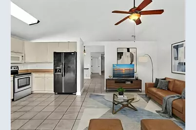 15817  NW 4th Ct, Pembroke Pines, FL 33028 - Photo 8