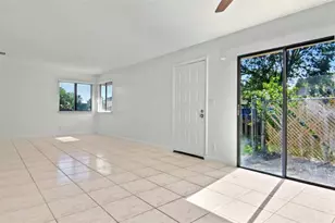 6558 Harbour Rd, North Lauderdale, FL 33068 - Photo 6