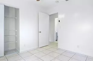 6558 Harbour Rd, North Lauderdale, FL 33068 - Photo 16