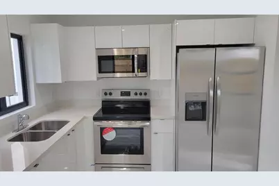 1836 NW 70th Street, Miami, FL 33147 - Photo 4