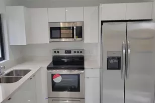 1836 NW 70th St, Miami, FL 33147 - Photo 4