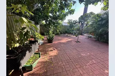 2300 SW 43rd Ter, Fort Lauderdale, FL 33317 - Photo 54