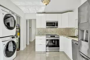 1257 NW 91st Ave, Coral Springs, FL 33071 - Photo 4