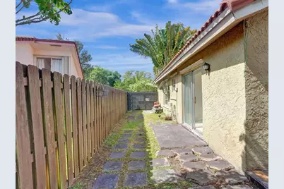 1257 NW 91st Ave, Coral Springs, FL 33071 - Photo 40