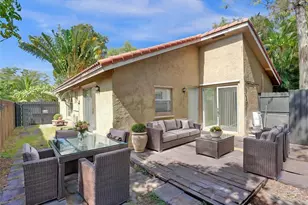 1257 NW 91st Ave, Coral Springs, FL 33071 - Photo 8