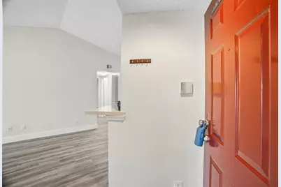 12730  Vista Isles Dr, Unit #821, Plantation, FL 33325 - Photo 4
