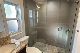 408 NE 7th Ave, Fort Lauderdale, FL 33301 - Photo 6