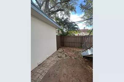 408 NE 7th Ave, Unit #14, Fort Lauderdale, FL 33301 - Photo 8