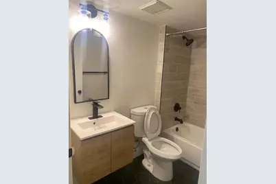 2457  Centergate Dr, Unit #302, Miramar, FL 33025 - Photo 8