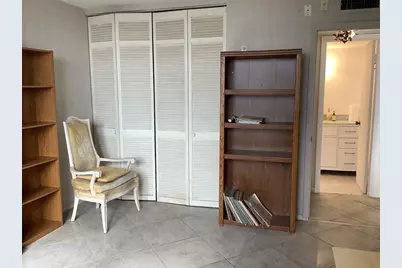 437  Golden Isles Dr, Unit #8A, Hallandale Beach, FL 33009 - Photo 20