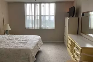 437 Golden Isles Dr, Hallandale Beach, FL 33009 - Photo 16