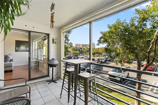 2312 S Cypress Bend Dr, Pompano Beach, FL 33069 - Photo 30