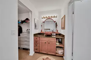 200 NE 17th Ct, Fort Lauderdale, FL 33305 - Photo 16