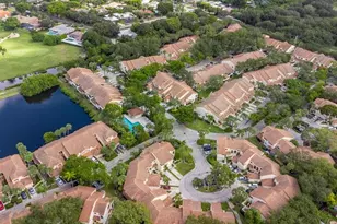 3351 Emerald Oaks Dr, Hollywood, FL 33021 - Photo 12