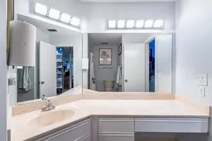 3351 Emerald Oaks Dr, Hollywood, FL 33021 - Photo 44