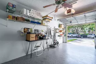 3351 Emerald Oaks Dr, Hollywood, FL 33021 - Photo 46