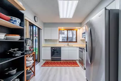 3351  Emerald Oaks Dr, Unit #103, Hollywood, FL 33021 - Photo 28