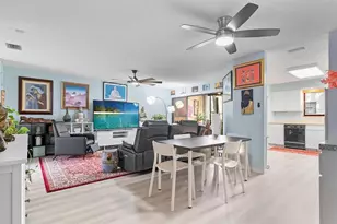 3351 Emerald Oaks Dr, Hollywood, FL 33021 - Photo 36