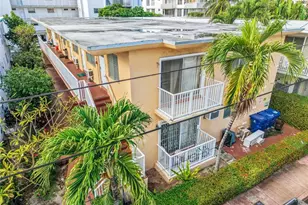 7720 Harding Unit, Miami Beach, FL 33141 - Photo 1