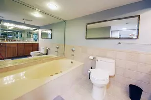 2480 Presidential Way, West Palm Beach, FL 33401 - Photo 22