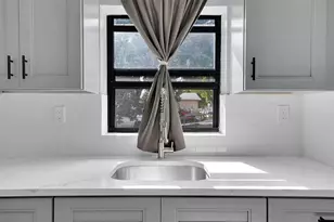 2870 NW 22nd St, Fort Lauderdale, FL 33311 - Photo 12