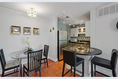 3000 NE 16th Ave, Unit #305, Oakland Park, FL 33334 - Photo 4