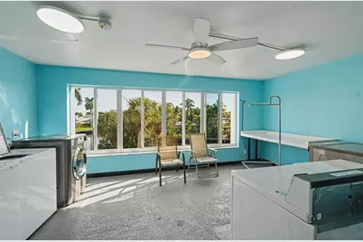 3000 NE 16th Ave, Unit #305, Oakland Park, FL 33334 - Photo 16