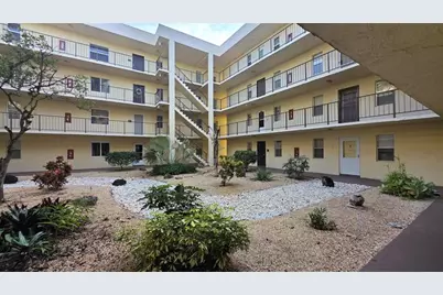 2831  Somerset Dr, Unit #105, Lauderdale Lakes, FL 33311 - Photo 22