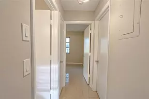 416 Lakeside Dr, Margate, FL 33063 - Photo 6