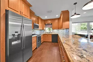 4401 NE 18th Ave, Oakland Park, FL 33334 - Photo 8