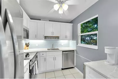 4001 Ashby C #4001, Deerfield Beach, FL 33442 - Photo 2