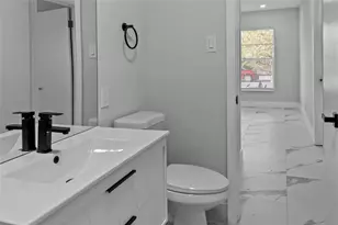 20 NW 56th St, Fort Lauderdale, FL 33309 - Photo 14