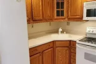 3040 NE 16th Ave Unit #303 A, Oakland Park, FL 33334 - Photo 4