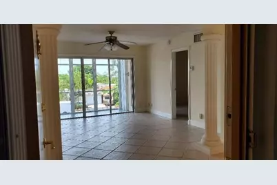 3040 NE 16th Ave, Unit #303 A, Oakland Park, FL 33334 - Photo 2
