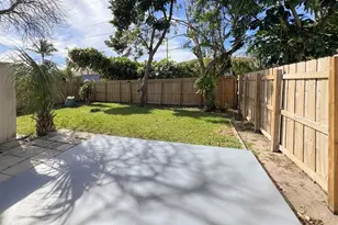 2857 NE 2nd Ave, Boca Raton, FL 33431 - Photo 12