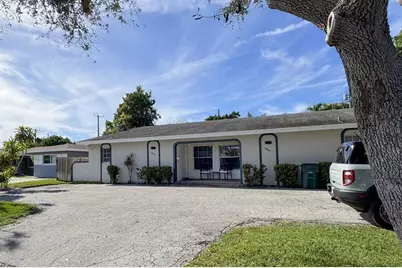 2857 NE 2nd Ave, Boca Raton, FL 33431 - Photo 1