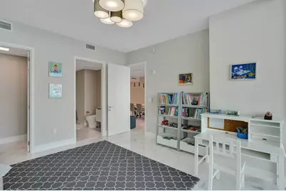 700 NE 26th Ter, Unit #4702, Miami, FL 33137 - Photo 26