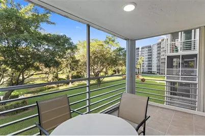 4015 W Palm Aire Dr, Unit #304, Pompano Beach, FL 33069 - Photo 16