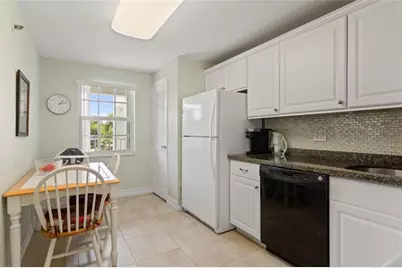 4015 W Palm Aire Dr, Unit #304, Pompano Beach, FL 33069 - Photo 6