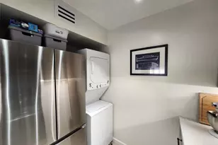 10004 Winding Lake Rd, Sunrise, FL 33351 - Photo 6