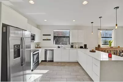 233 NE 11th St, Unit #233, Fort Lauderdale, FL 33304 - Photo 4